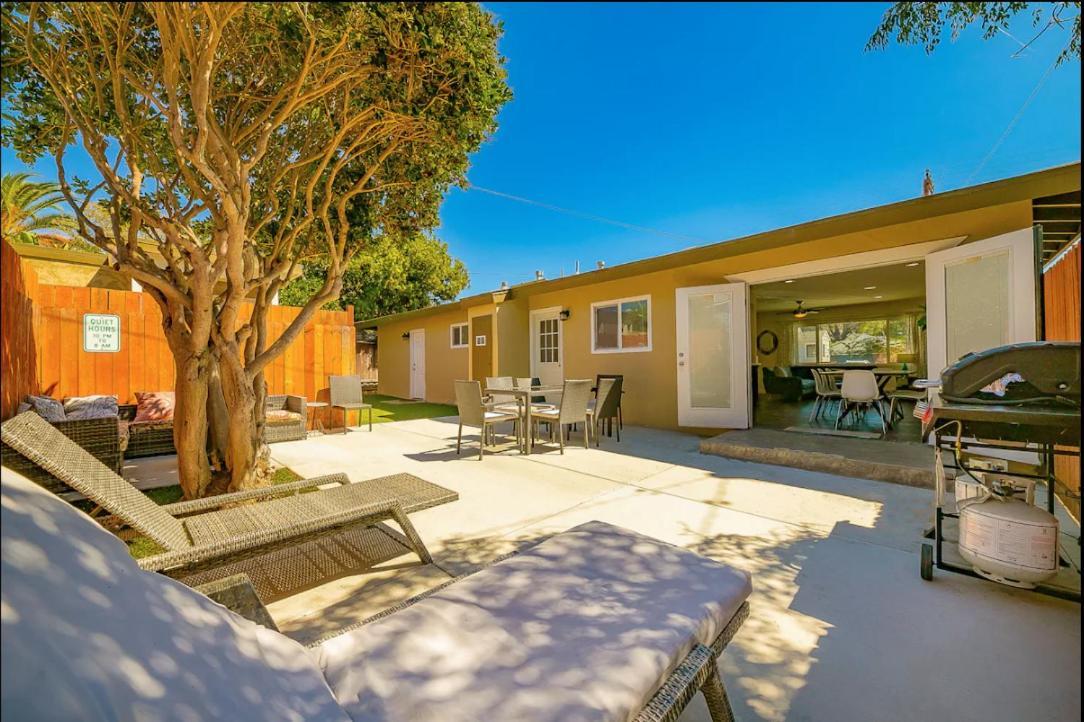 Dog Friendly Near The With Grill, Fire Pit, Enclosed Backyard Holiday home